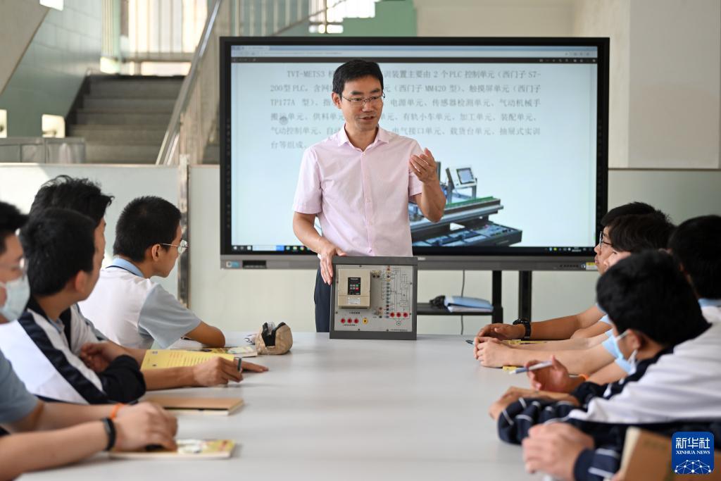 金博棋牌苹果版2025